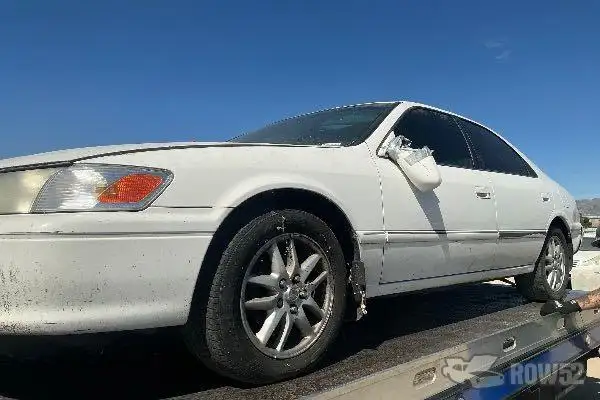Photo of 2000 Toyota Camry