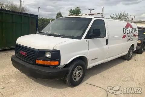 Photo of 2004 GMC Savana