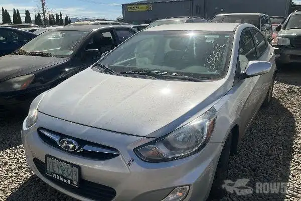 Photo of 2012 Hyundai Accent