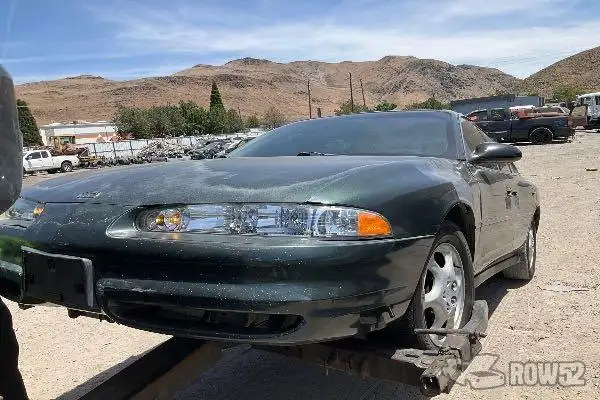Photo of 1999 Oldsmobile Intrigue