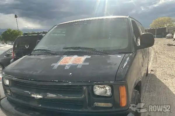 Photo of 2000 Chevrolet Express
