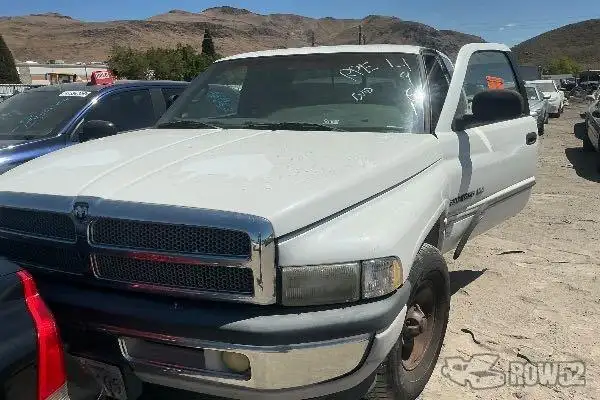 Photo of 2001 Dodge Ram 1500