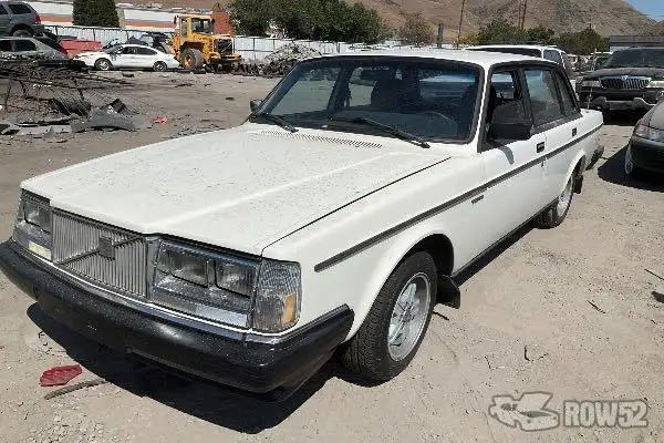 Photo of 1984 Volvo 240