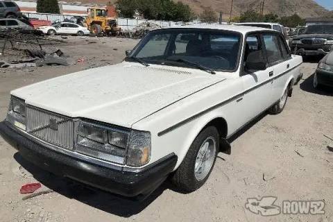 Photo of 1984 Volvo 240