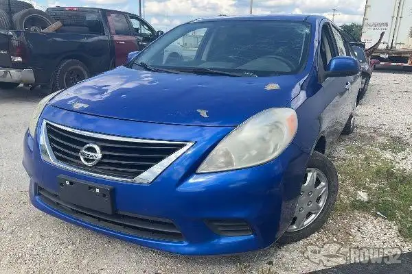 Photo of 2014 Nissan Versa