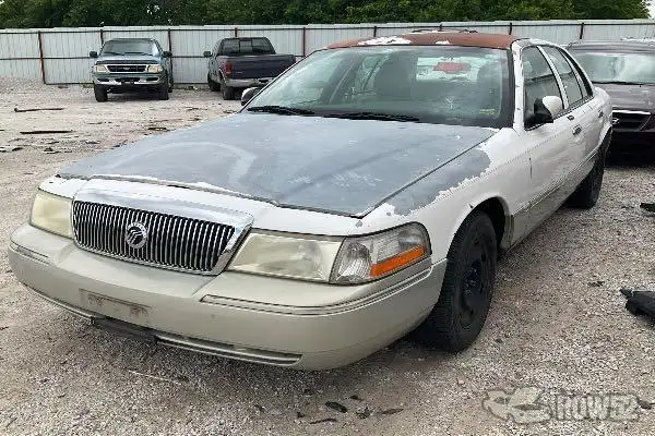 Photo of 2003 Mercury Grand Marquis