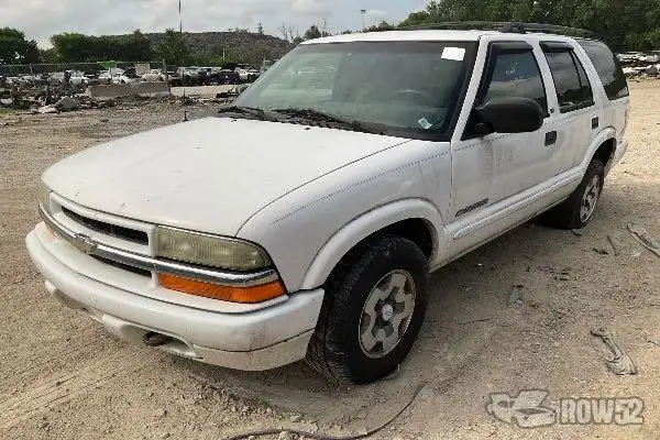 Photo of 2002 Chevrolet Blazer