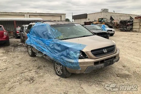 Photo of 2004 Honda Pilot