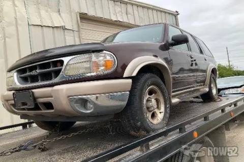 Photo of 2000 Ford Explorer
