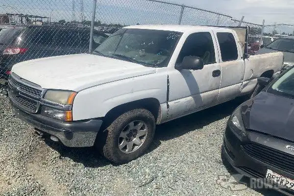 Photo of 2005 Chevrolet Silverado 1500