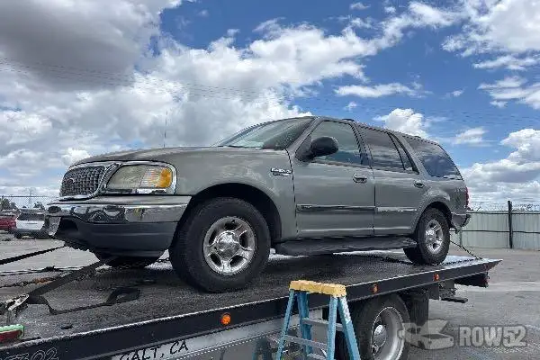 Photo of 1999 Ford Expedition