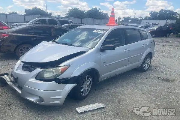Photo of 2004 Pontiac Vibe
