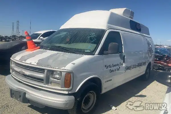 Photo of 2001 Chevrolet Express