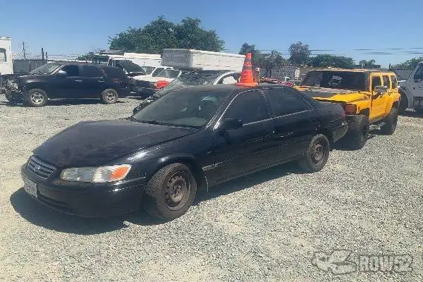 Photo of 2000 Toyota Camry