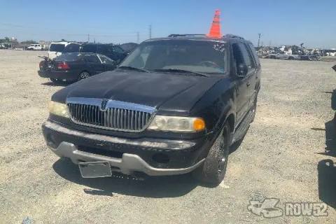 Photo of 2002 Lincoln Navigator