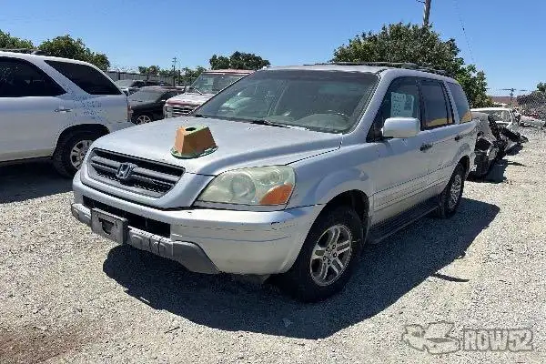Photo of 2004 Honda Pilot