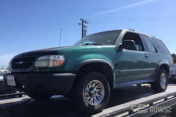 Photo of 1999 Ford Explorer