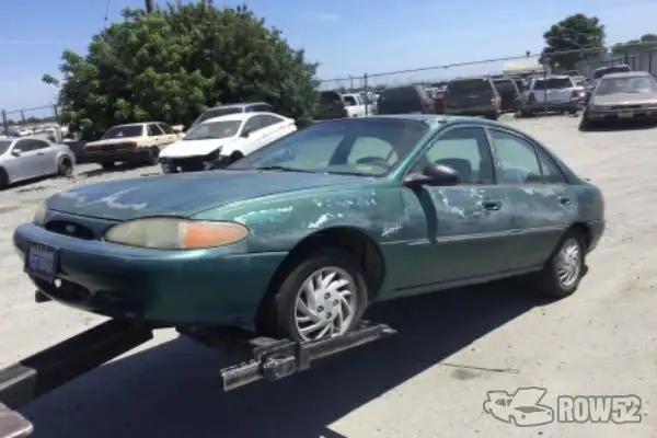 Photo of 1998 Ford Escort