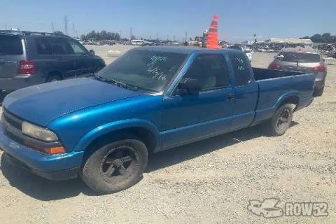 Photo of 2001 Chevrolet S10 Pickup