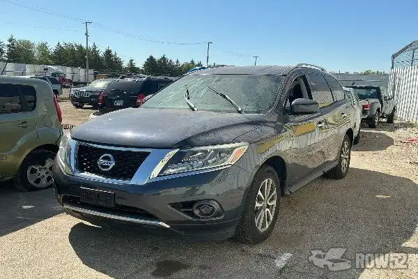 Photo of 2013 Nissan Pathfinder