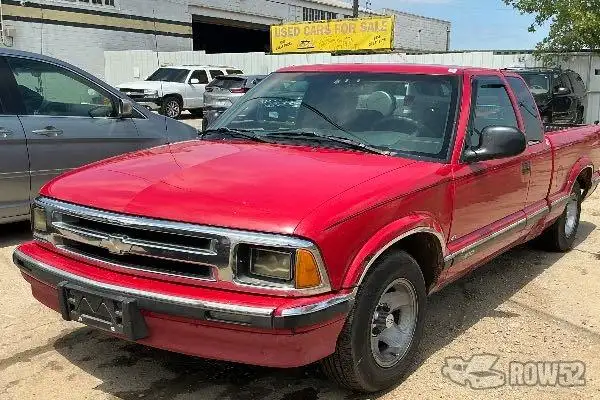 Photo of 1996 Chevrolet S10 Pickup