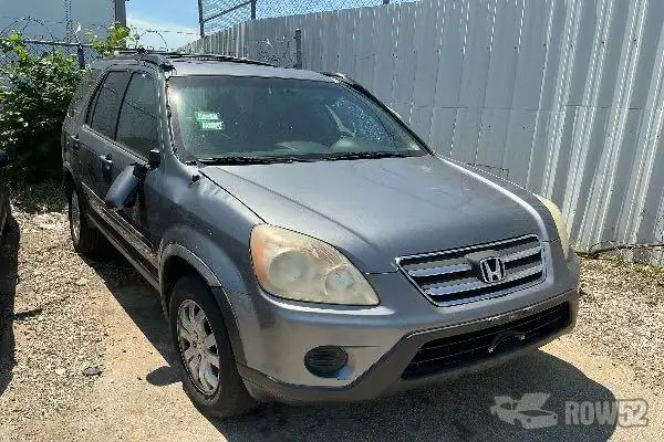 Photo of 2005 Honda CR-V