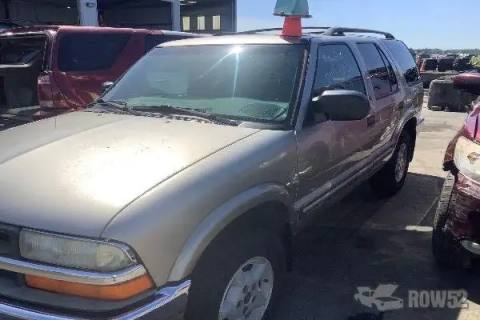 Photo of 2000 Chevrolet Blazer