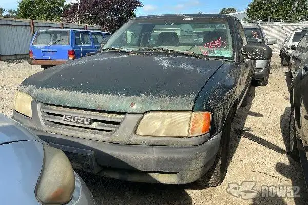 Photo of 1998 Isuzu Hombre