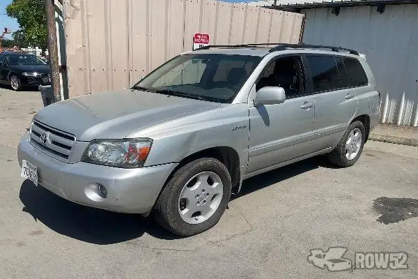 Photo of 2004 Toyota Highlander