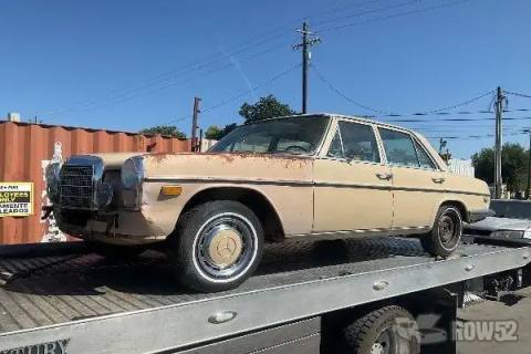 Photo of 1973 Mercedes-Benz 280