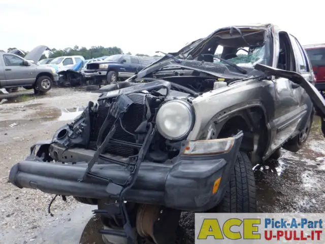 Photo of 2005 Jeep Liberty