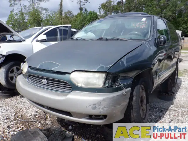 Photo of 2000 Nissan Quest