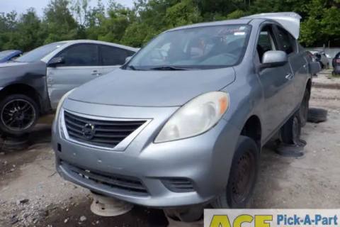 Photo of 2012 Nissan Versa