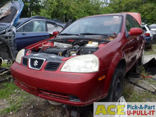 Photo of 2004 Suzuki Forenza