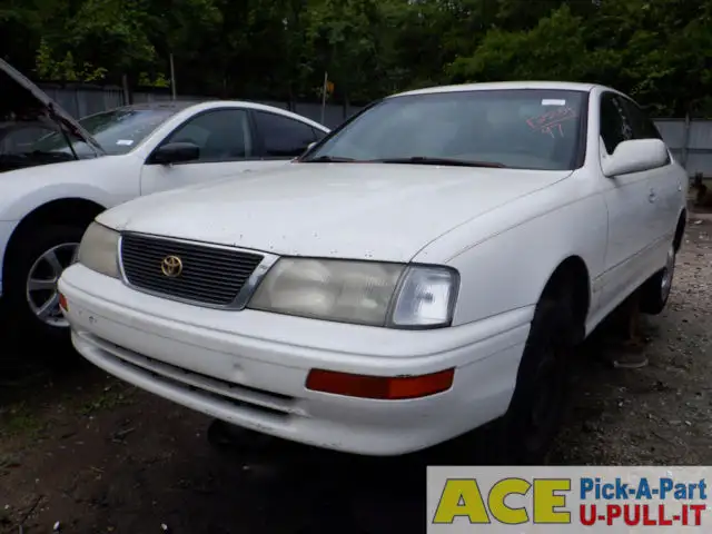 Photo of 1997 Toyota Avalon