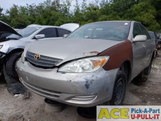 Photo of 2004 Toyota Camry