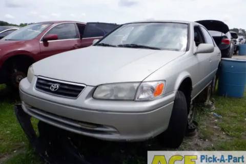 Photo of 2000 Toyota Camry
