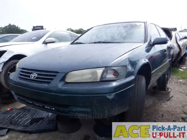 Photo of 1998 Toyota Camry