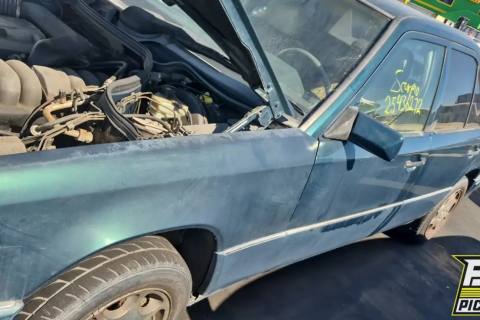 Photo of 1995 Mercedes-Benz E320