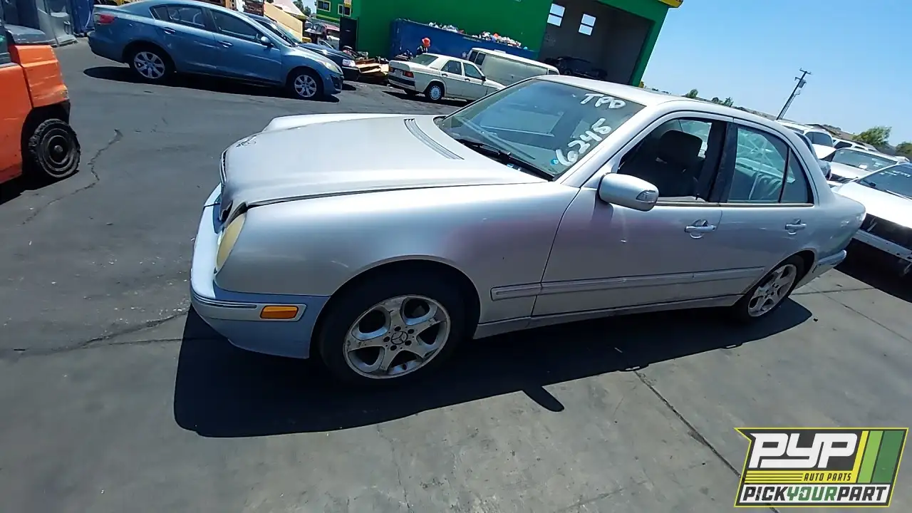 Photo of 2002 Mercedes-Benz E320