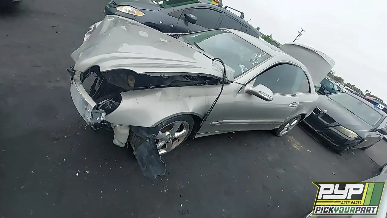 Photo of 2004 Mercedes-Benz Clk320
