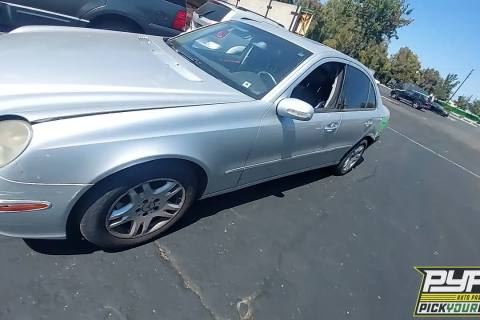 Photo of 2003 Mercedes-Benz E320
