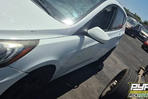 Photo of 2013 Hyundai Accent