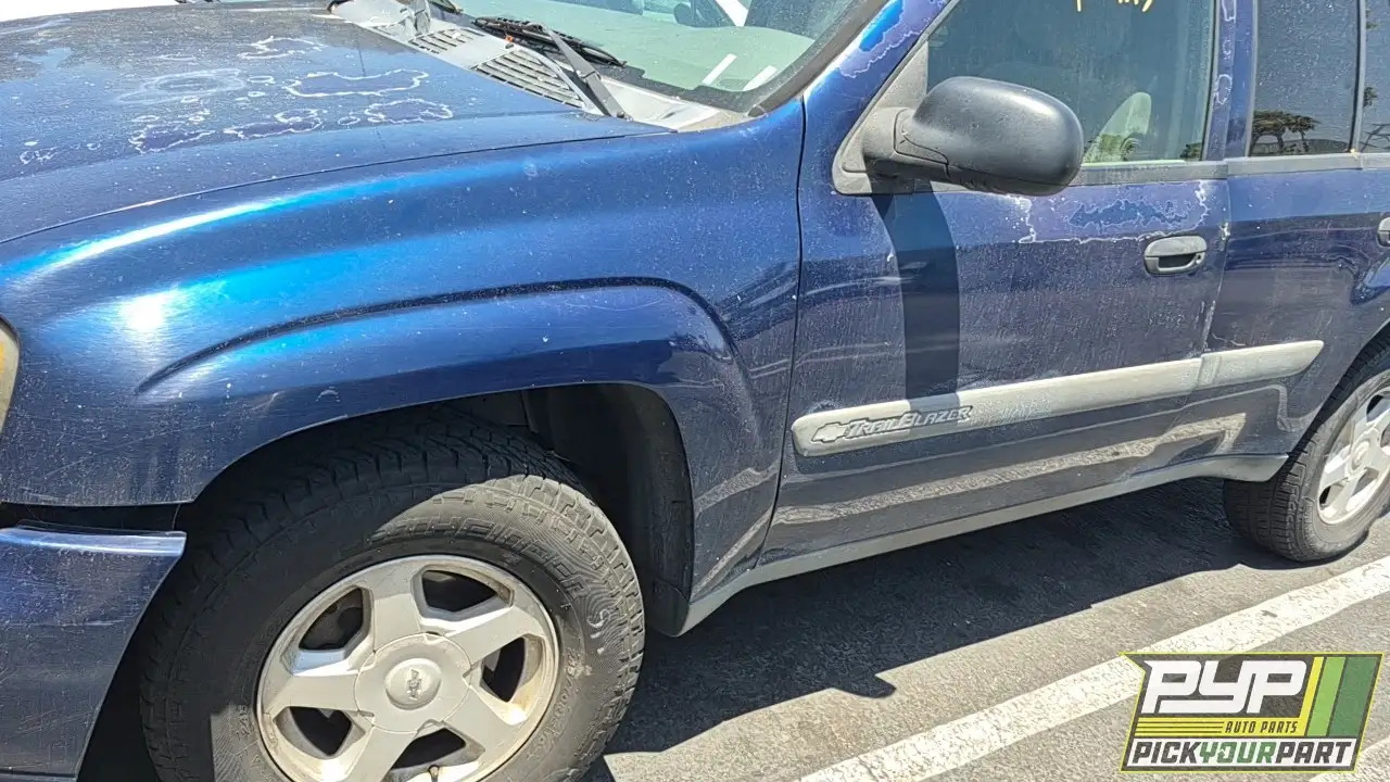 Photo of 2003 Chevrolet Trailblazer