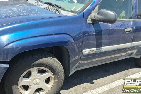 Photo of 2003 Chevrolet Trailblazer
