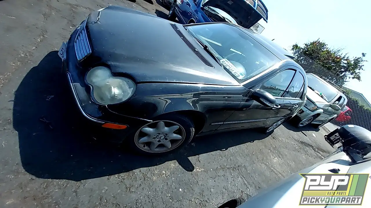 Photo of 2003 Mercedes-Benz C320