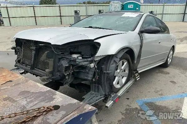 Photo of 2003 Nissan Altima