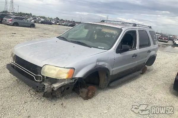 Photo of 2004 Ford Escape