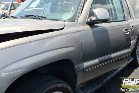 Photo of 2003 Chevrolet Suburban 1500