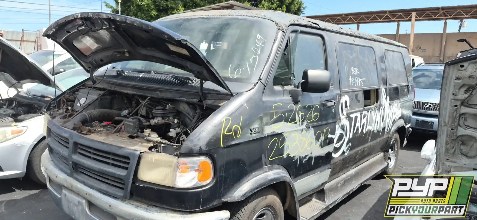 Photo of 1995 Dodge Ram 1500 Van